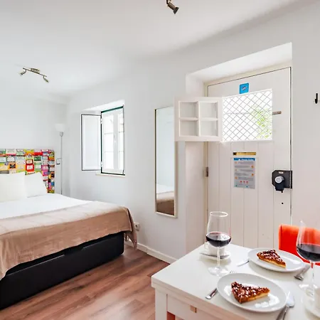 Alfama Gale * Lisboa